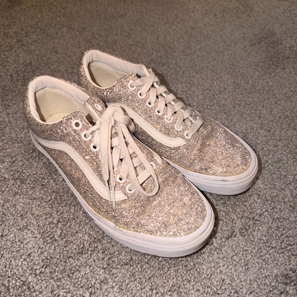 8.5 Vans Women's Sparkling Glitter Sneakers - Silver